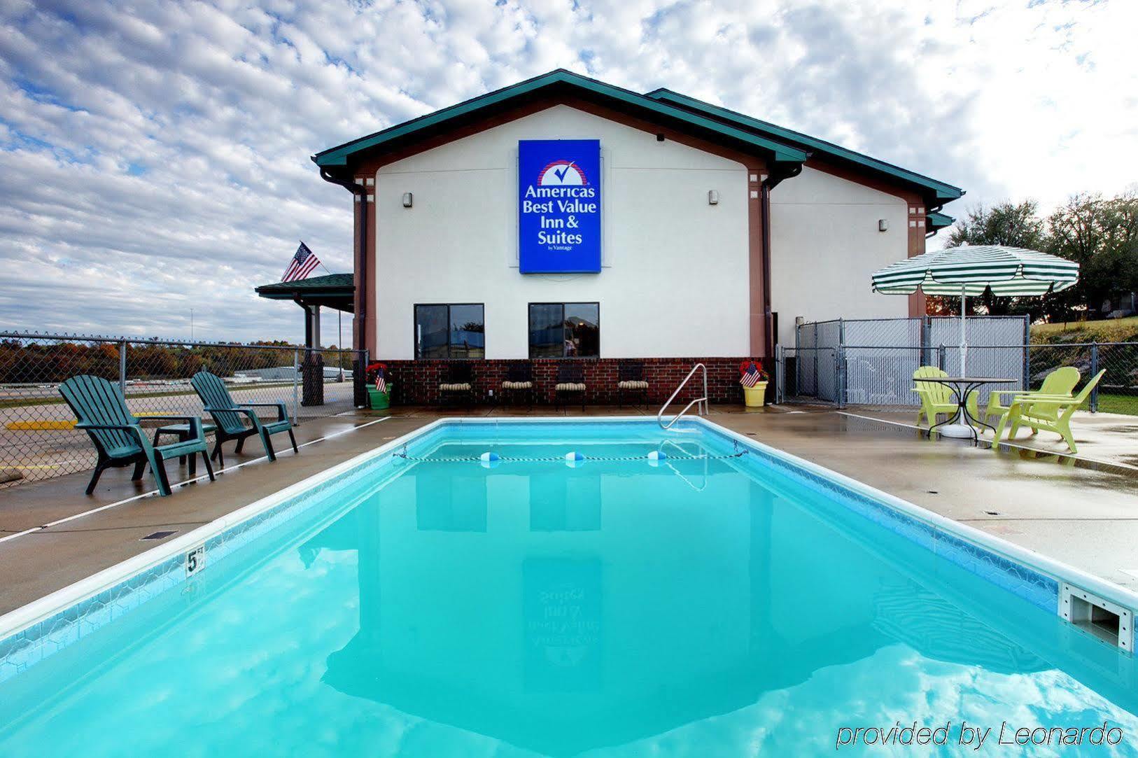 Americas Best Value Inn & Suites Cassville Roaring River Ngoại thất bức ảnh
